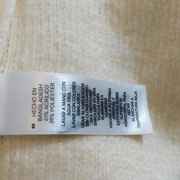 Joe Fresh| NWT Jillian's White Mock Neck Sweater - Picture 14 of 15